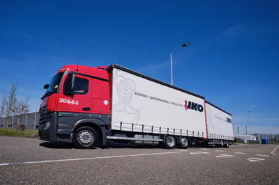 IKO truck_