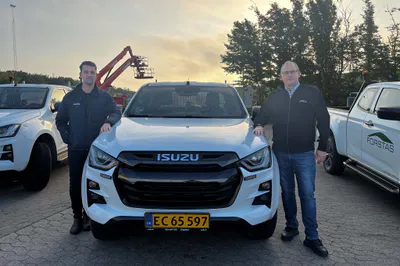 ISUZU leverer 12 nye D-MAX til Forstas 5