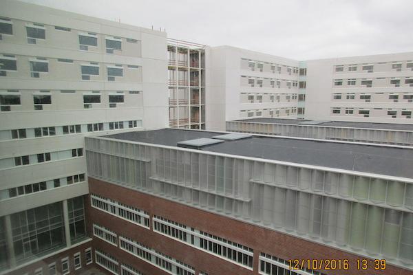 I top på sidste DNU-bygning