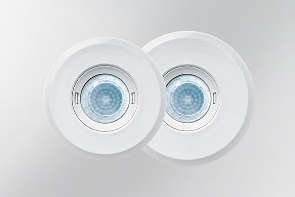 Større diameter for flere funktioner: FLAT LARGE-tilstedeværelsessensor fra ESYLUX