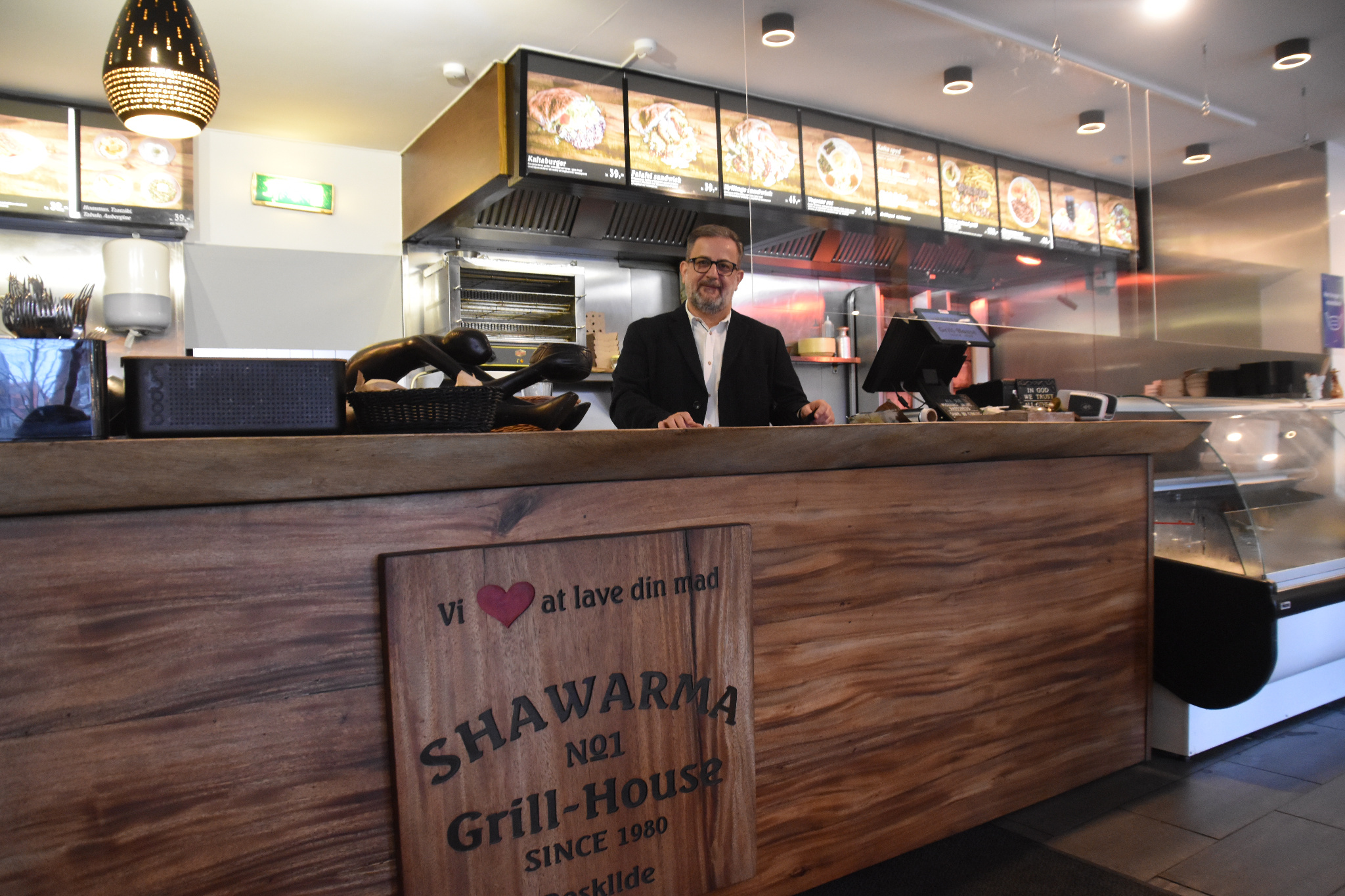 Få designet og indrettet din restaurant, dit kontor, din butik ALT er muligt.
