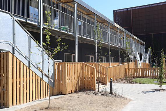 Ajos-pavillonafdeling-skaber-moderne-boerneinstitution-2-570x380