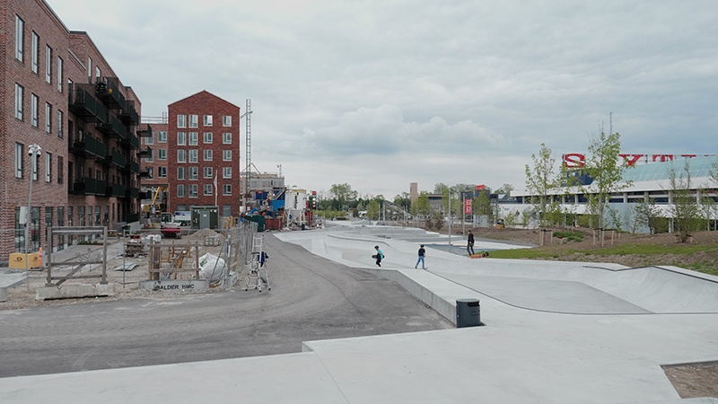 Den nye bydel Høje Taastrup C undervejs med bystrøg og verdens længste skaterbane