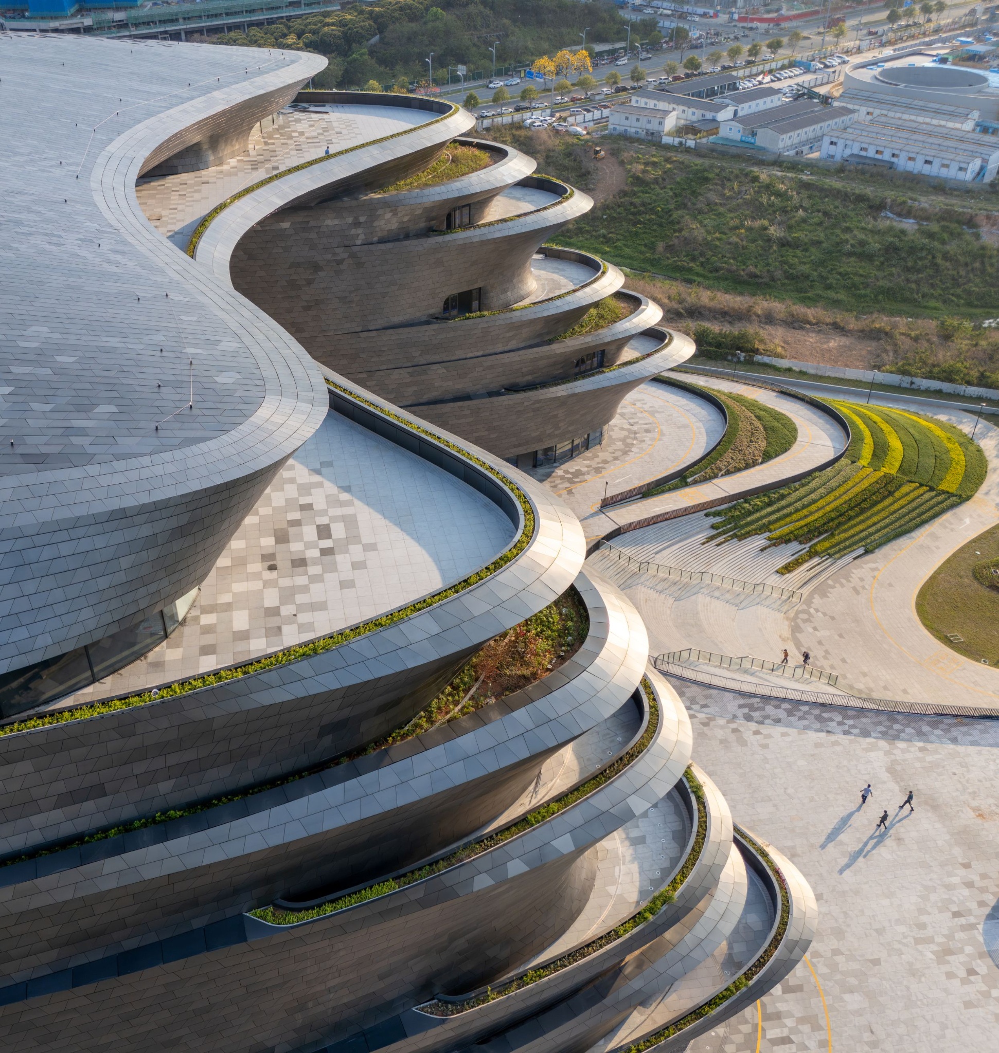 07_ZHA_ShenzhenScience&TechnologyMuseum_Photo by Virgile Simon Bertrand