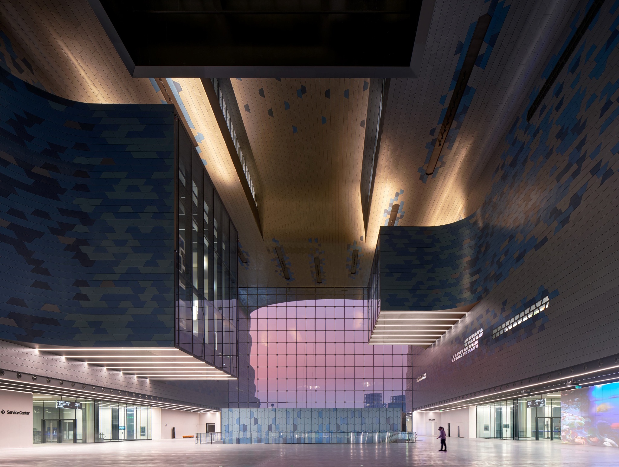 09_ZHA_ShenzhenScience&TechnologyMuseum_Photo by Virgile Simon Bertrand