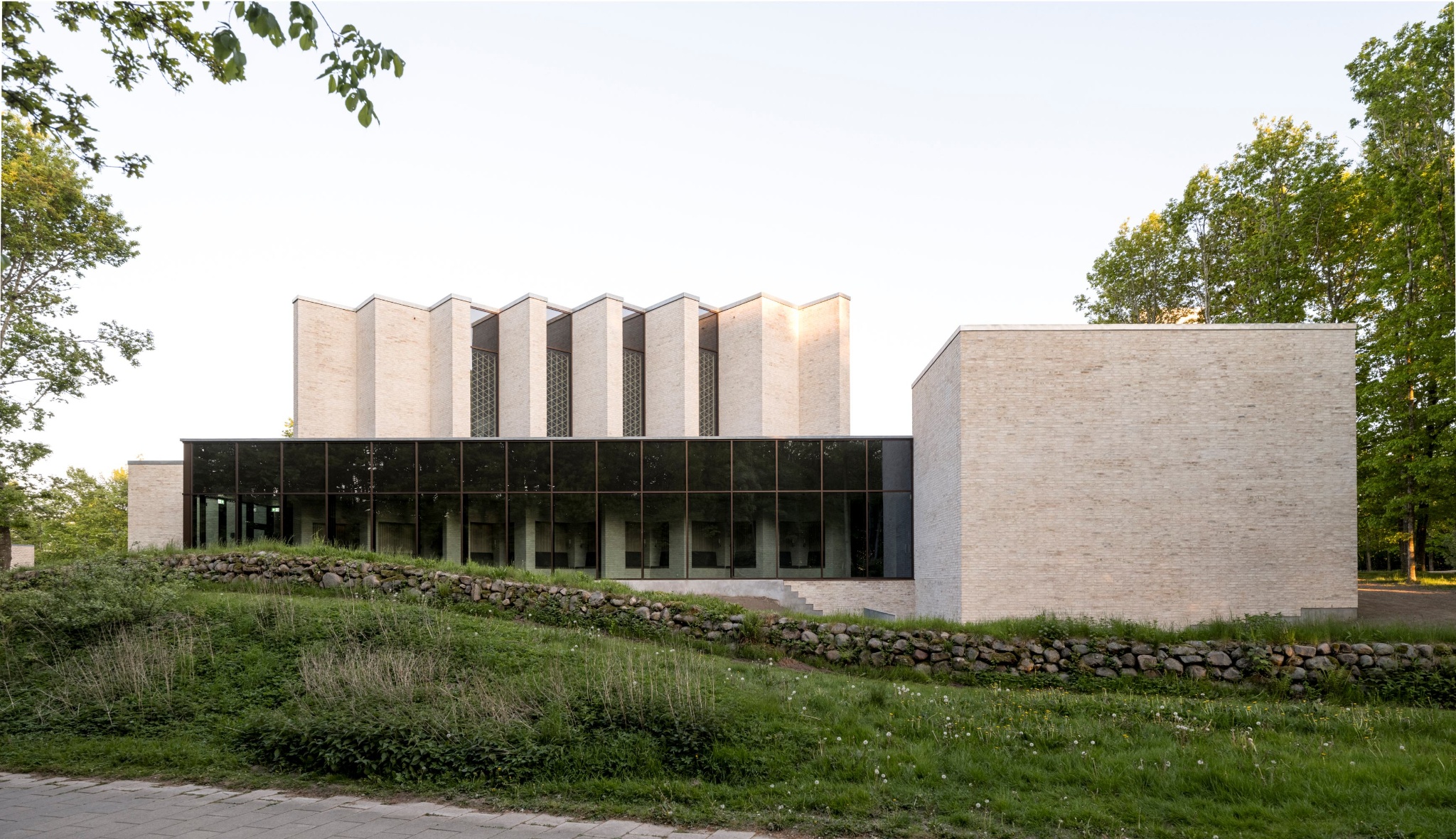 Højvangen Church_Henning Larsen_by Rasmus Hjortshøj_2025 (8)