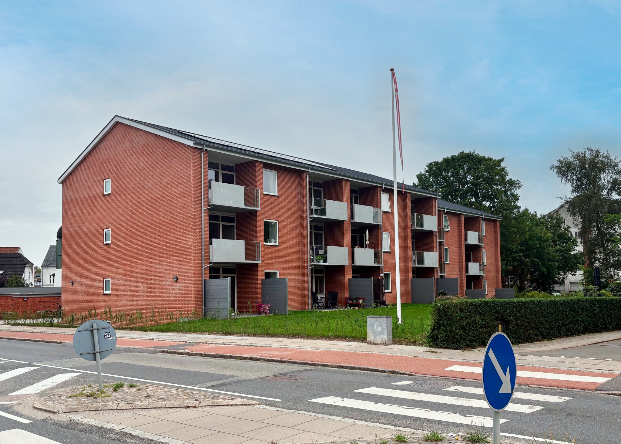 Facade-2