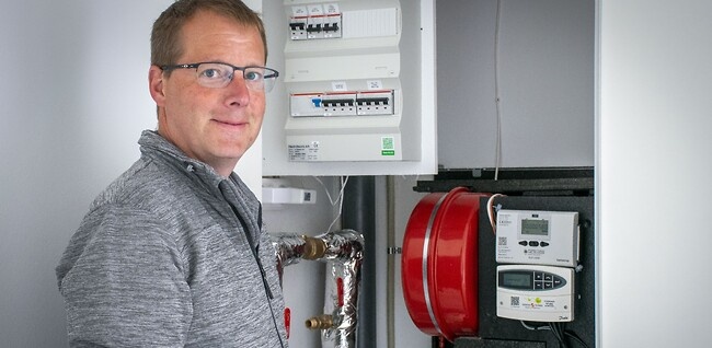 2i7v0qt4oyvb5mub_650_1300