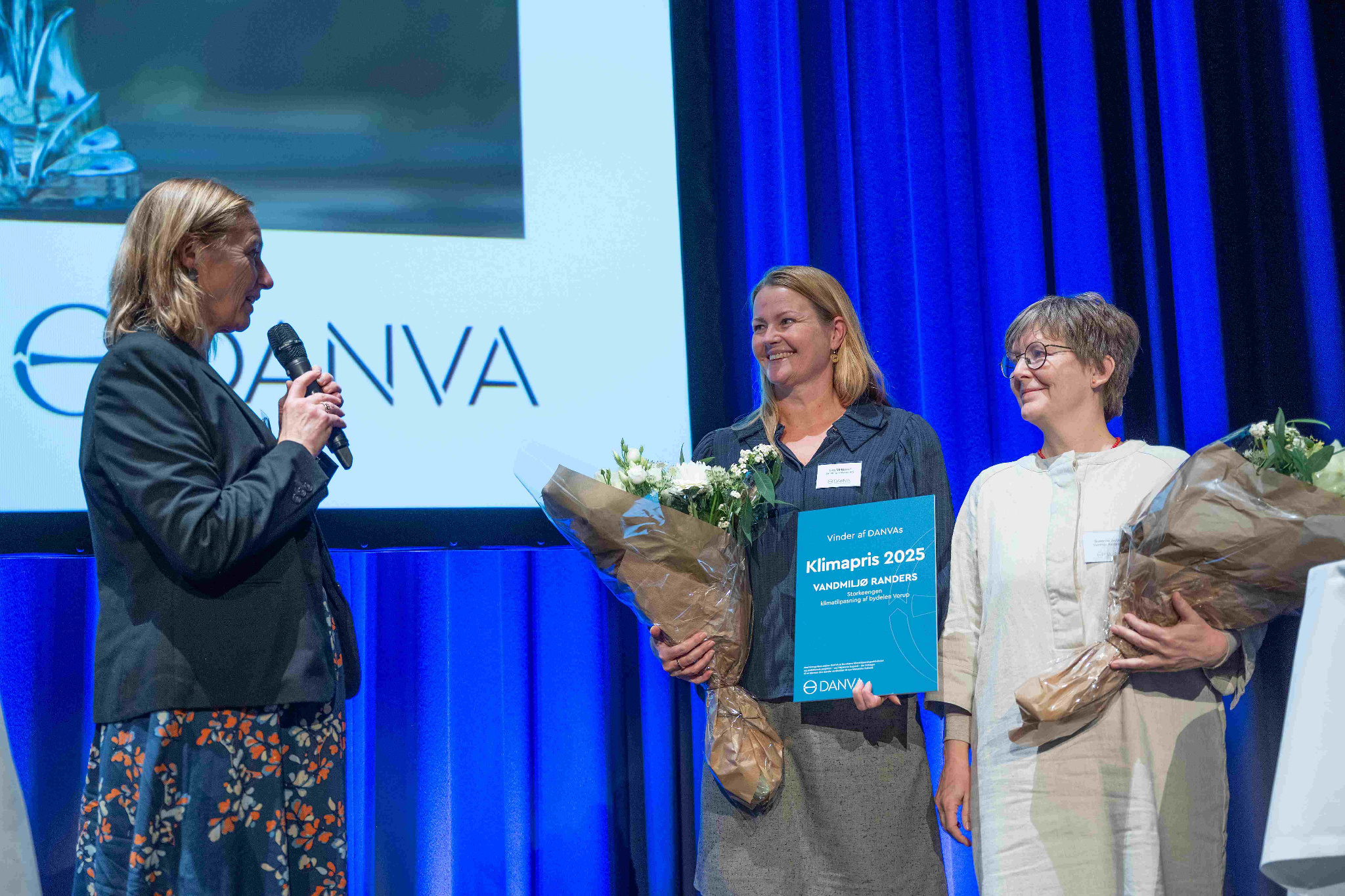 53 ©@Jonas Ahlstrøm