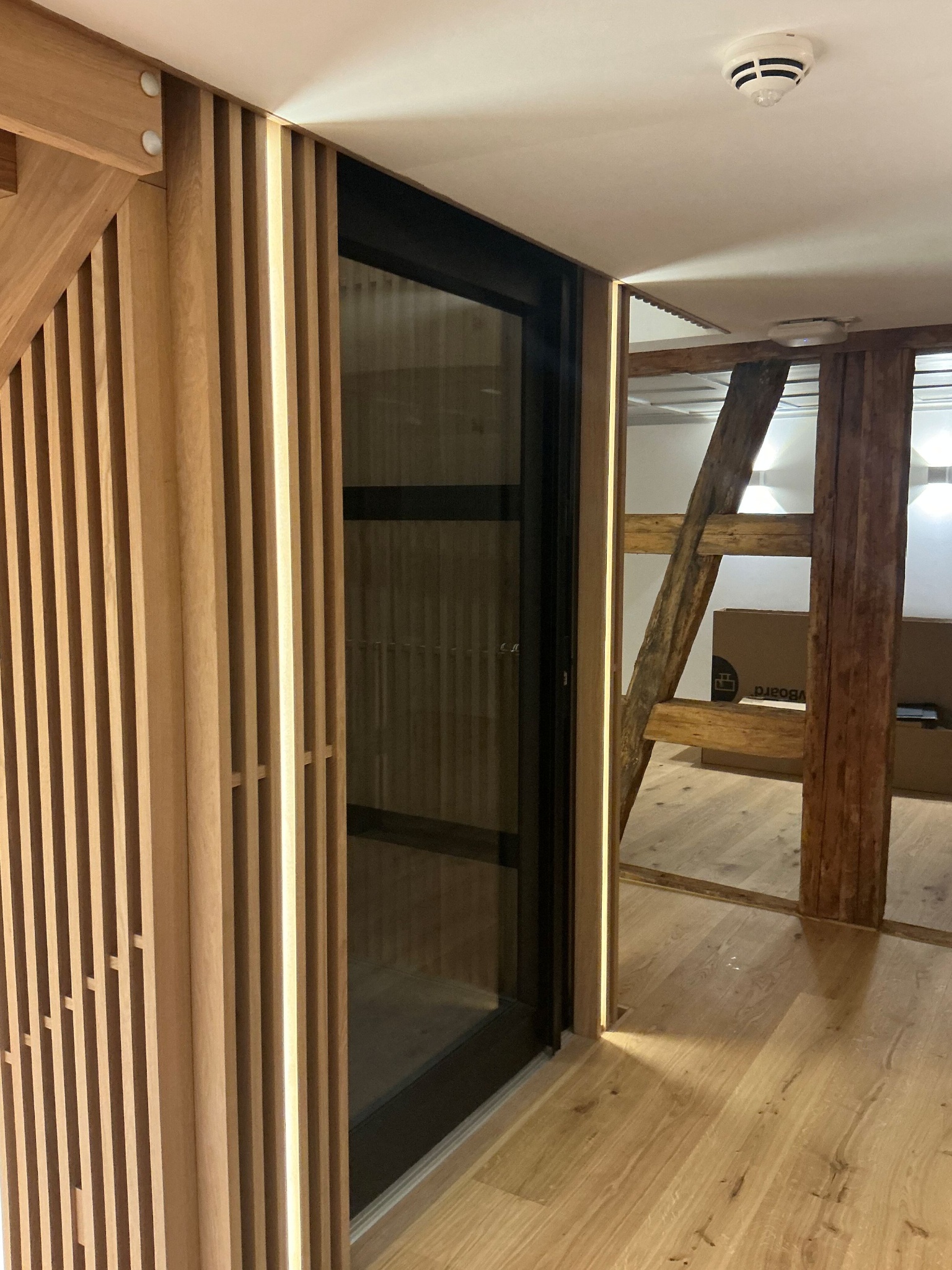 Cibes Air _Goethestrasse_Sta╠êfa_ 28522_28523(16)_High res JPG