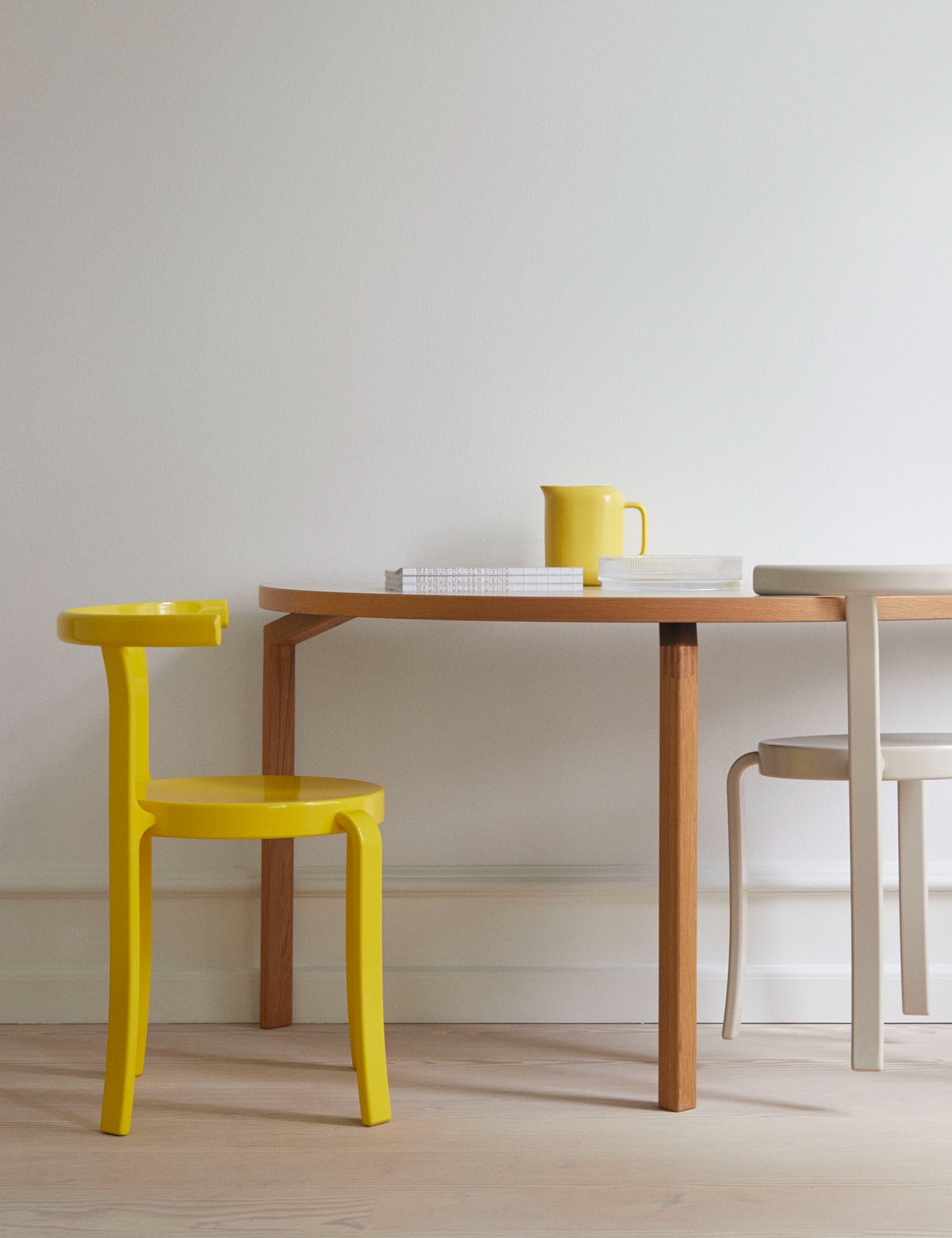 8000 series_retro yellow_beige_Mix