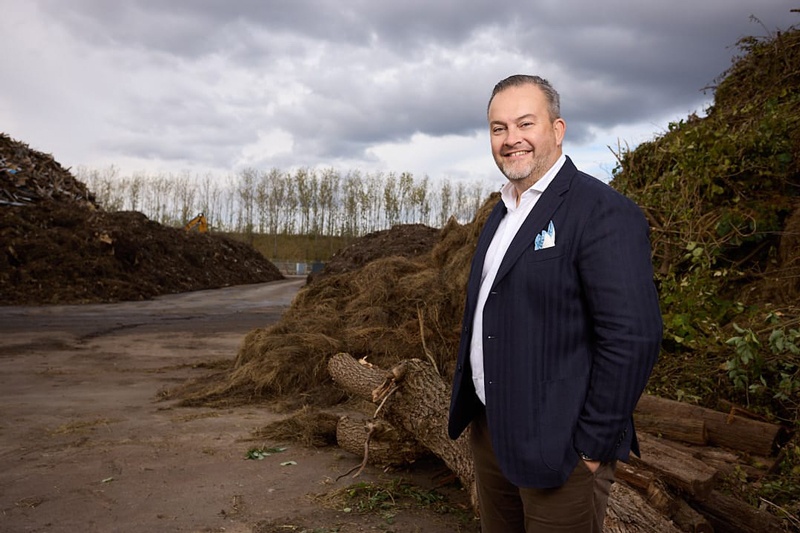 Nicolai-Soegaard_Blue-Phoenix