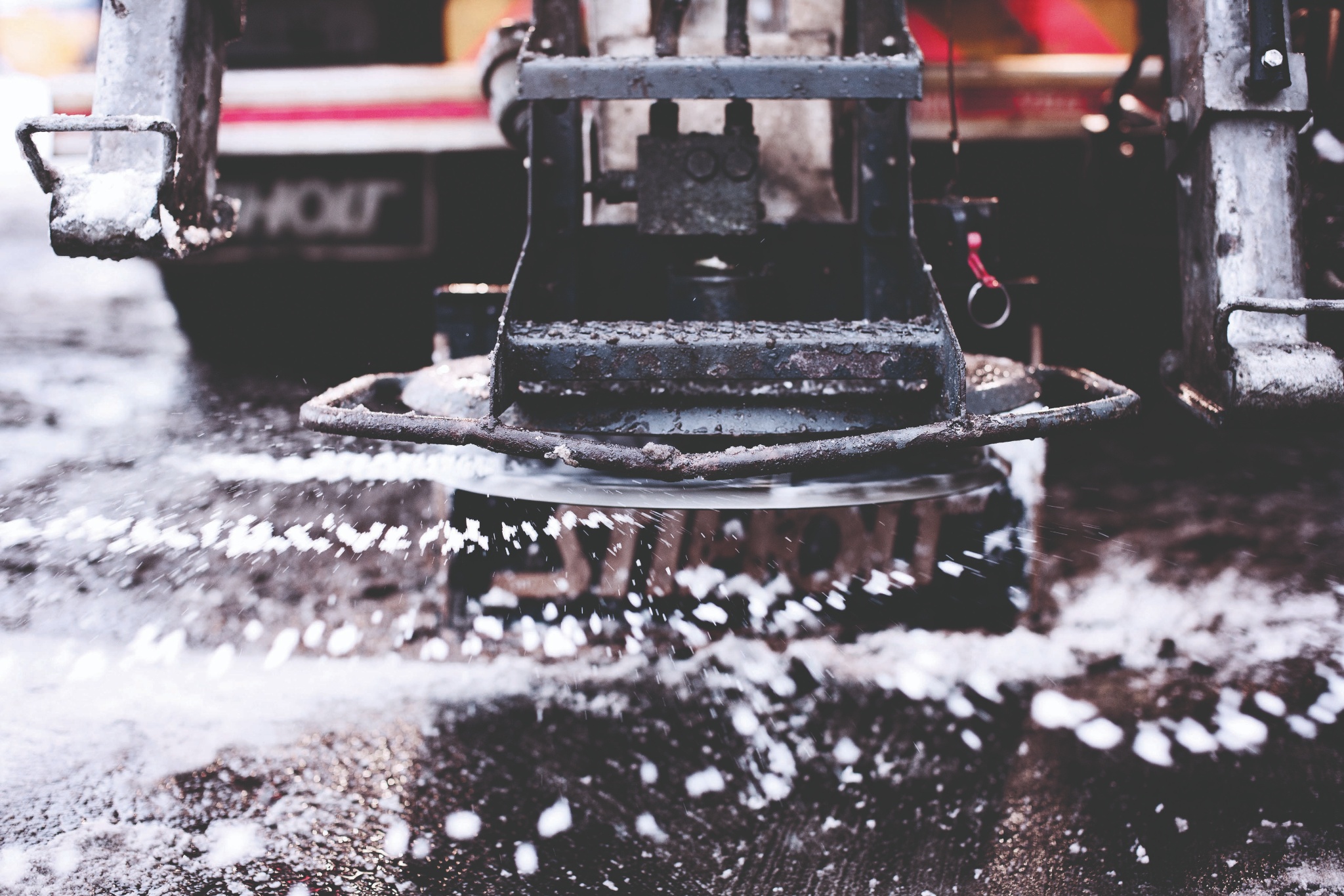 38c58402-3d47-4167-8d32-a8ea94280936