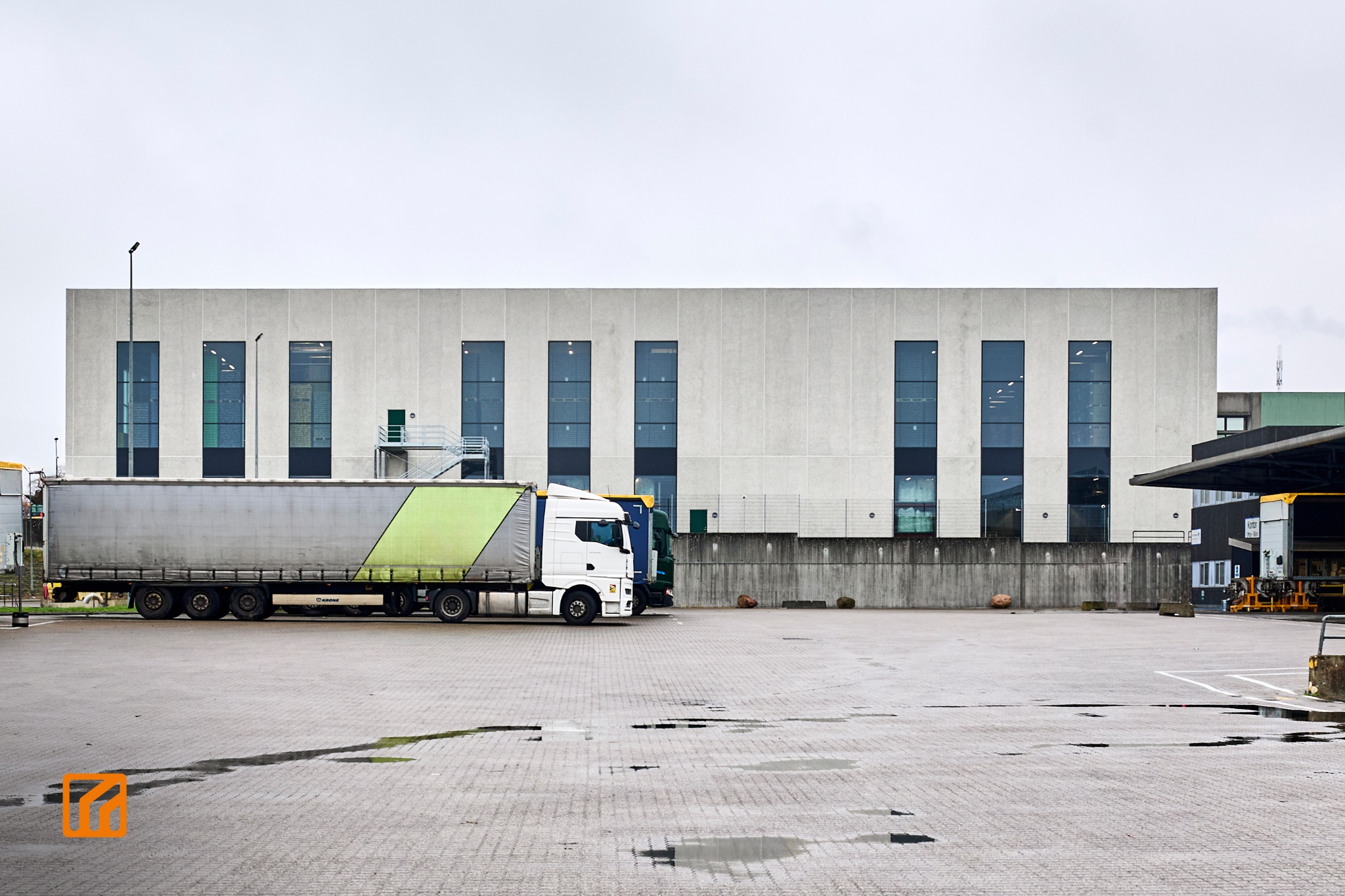 royal_unibrew_some_03