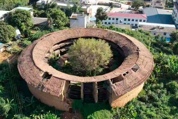 Qifeng-Tulou_site
