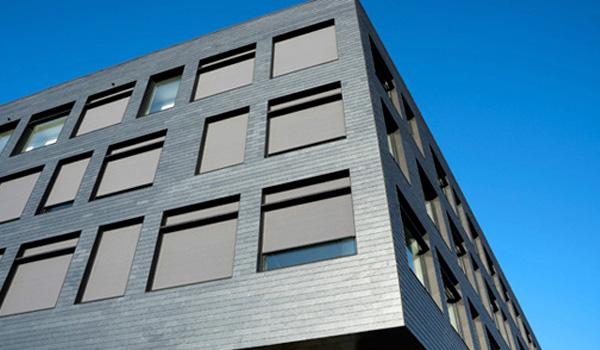 Jyllands Markisefabrik: Screen JM-Zip vindstabil